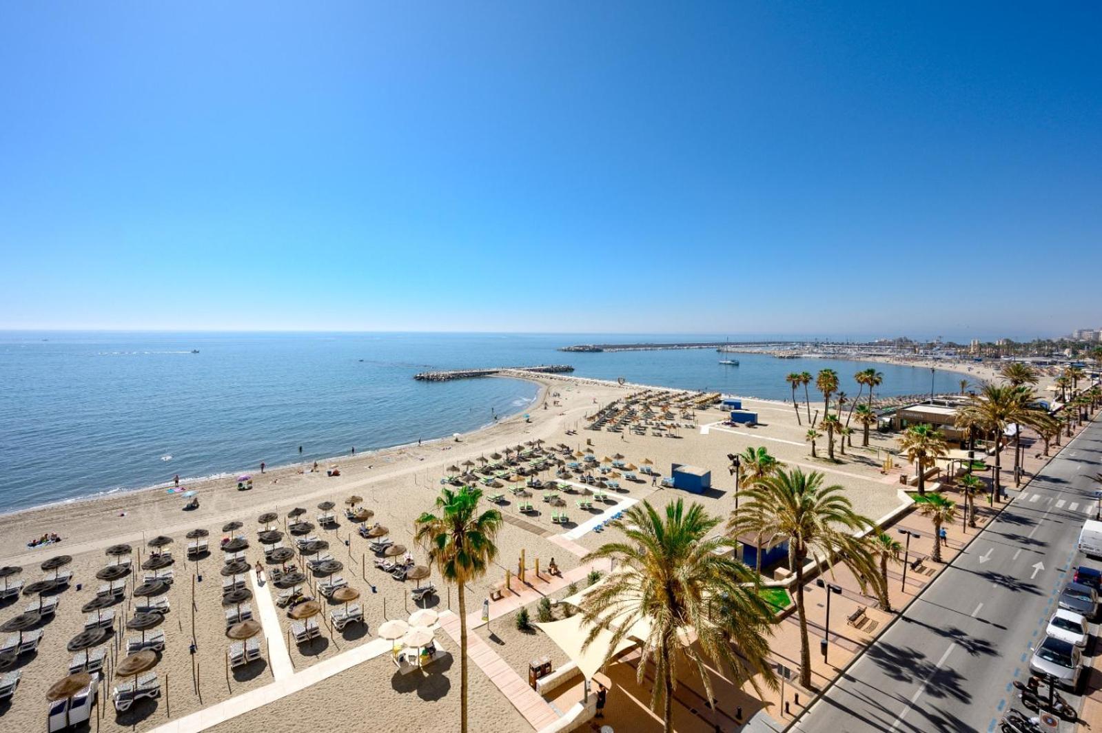 شقة Stella Maris - Amazing Frontal Sea Views With Pool & Terrace By 10Tosea فوينخيرولا المظهر الخارجي الصورة